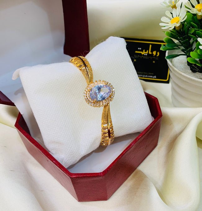 Zircon Kara-44 (White)